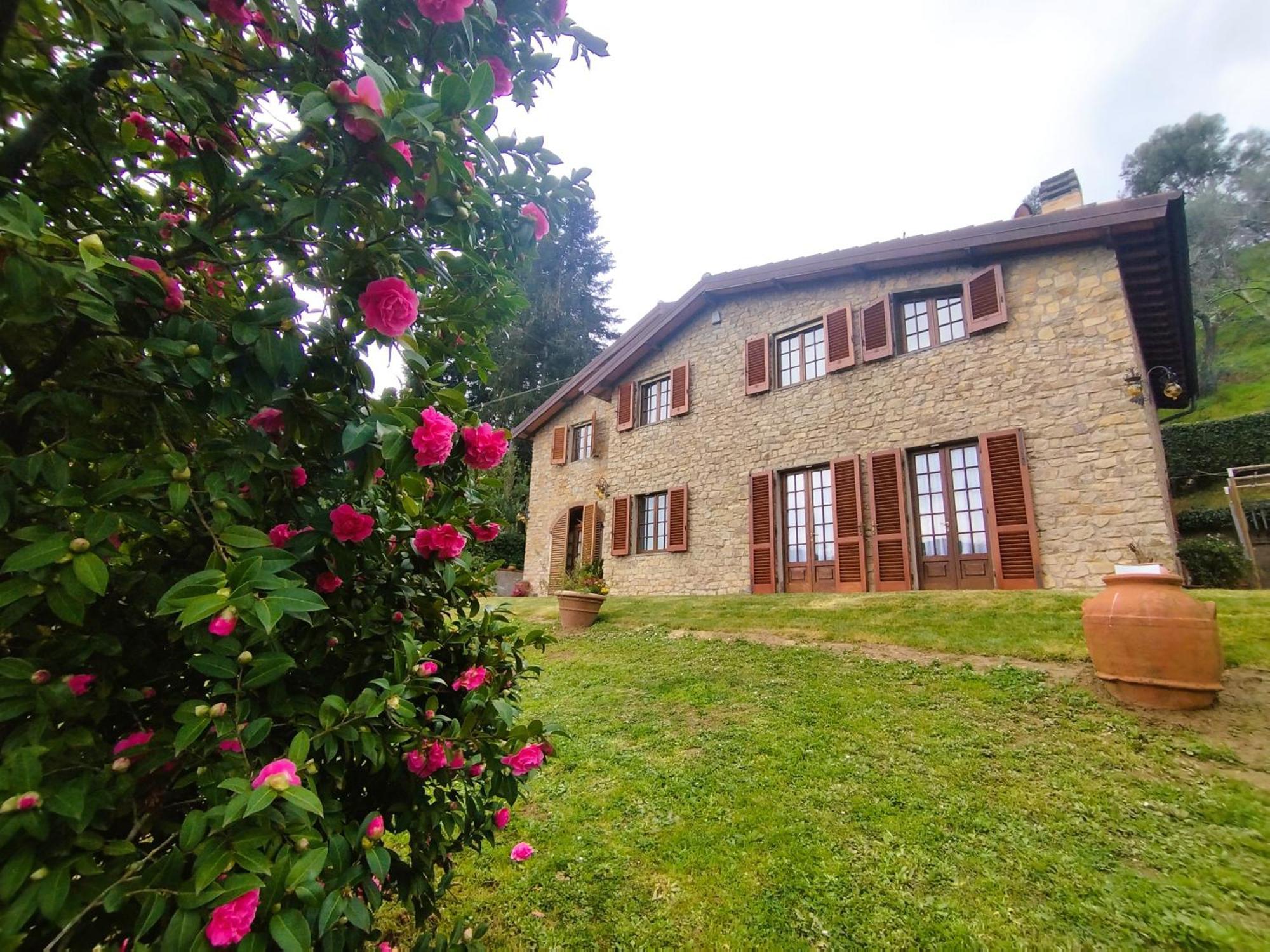 Villa Camelia Tuscany Pescia Extérieur photo